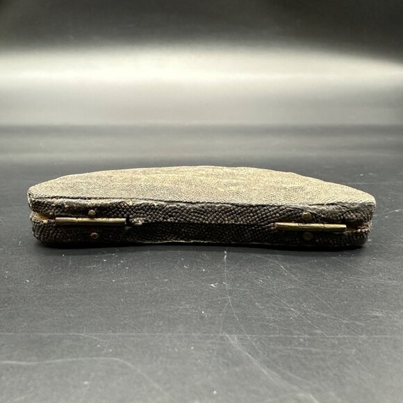 Antique Fish Skin Compact Box Wooden Pink Velvet Black Vanity Victorian Trinket - Picture 5 of 14